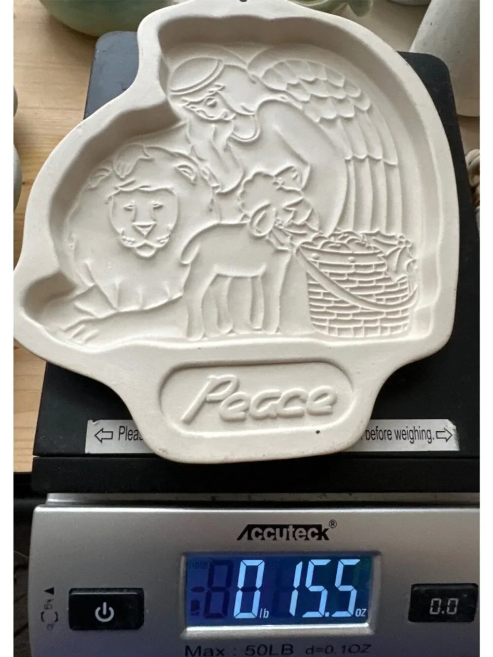 Longaberger Pottery Peace Angel Cookie Mold Series Lion Lamb 1993 USA Made Decor